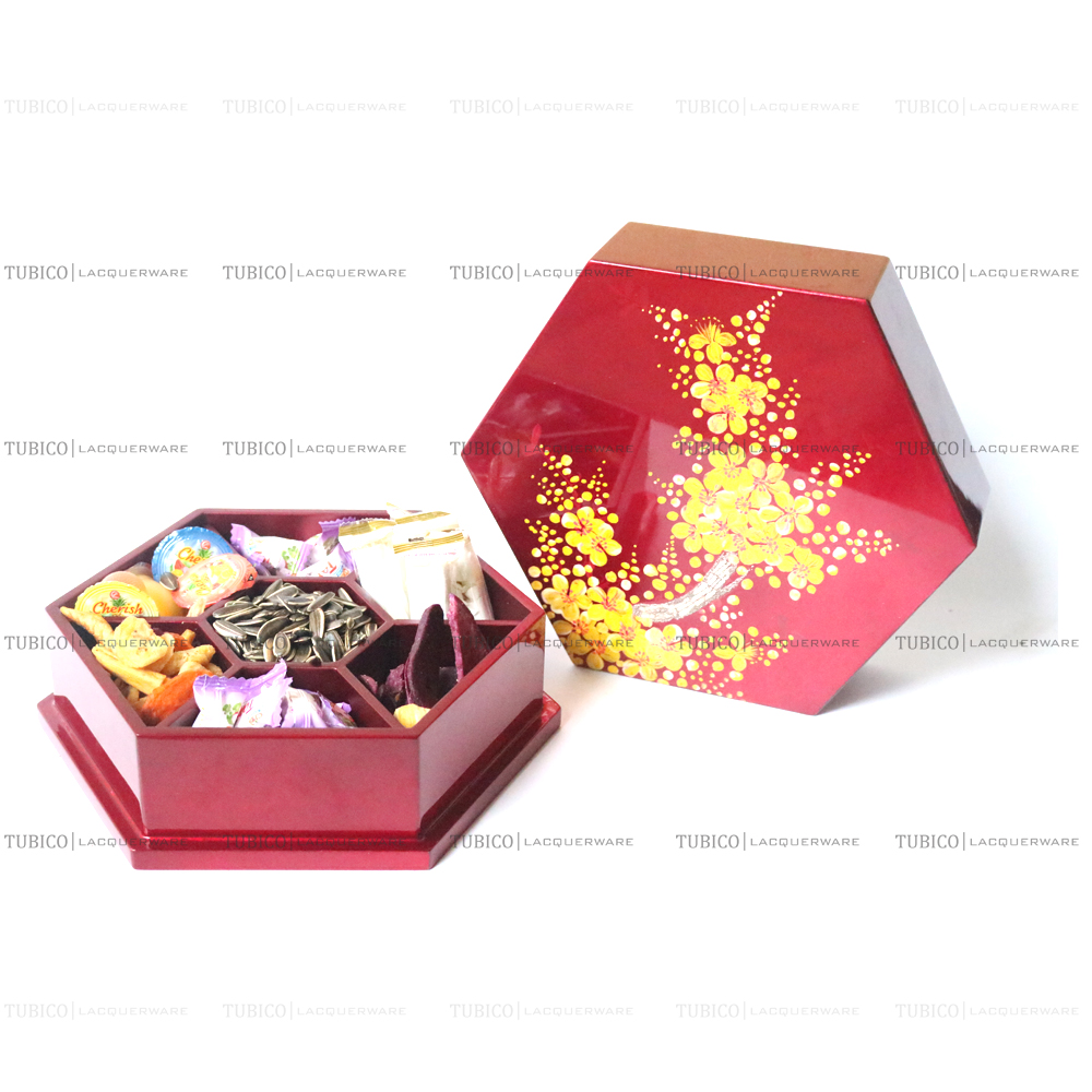 hộp mứt tết sơn mài